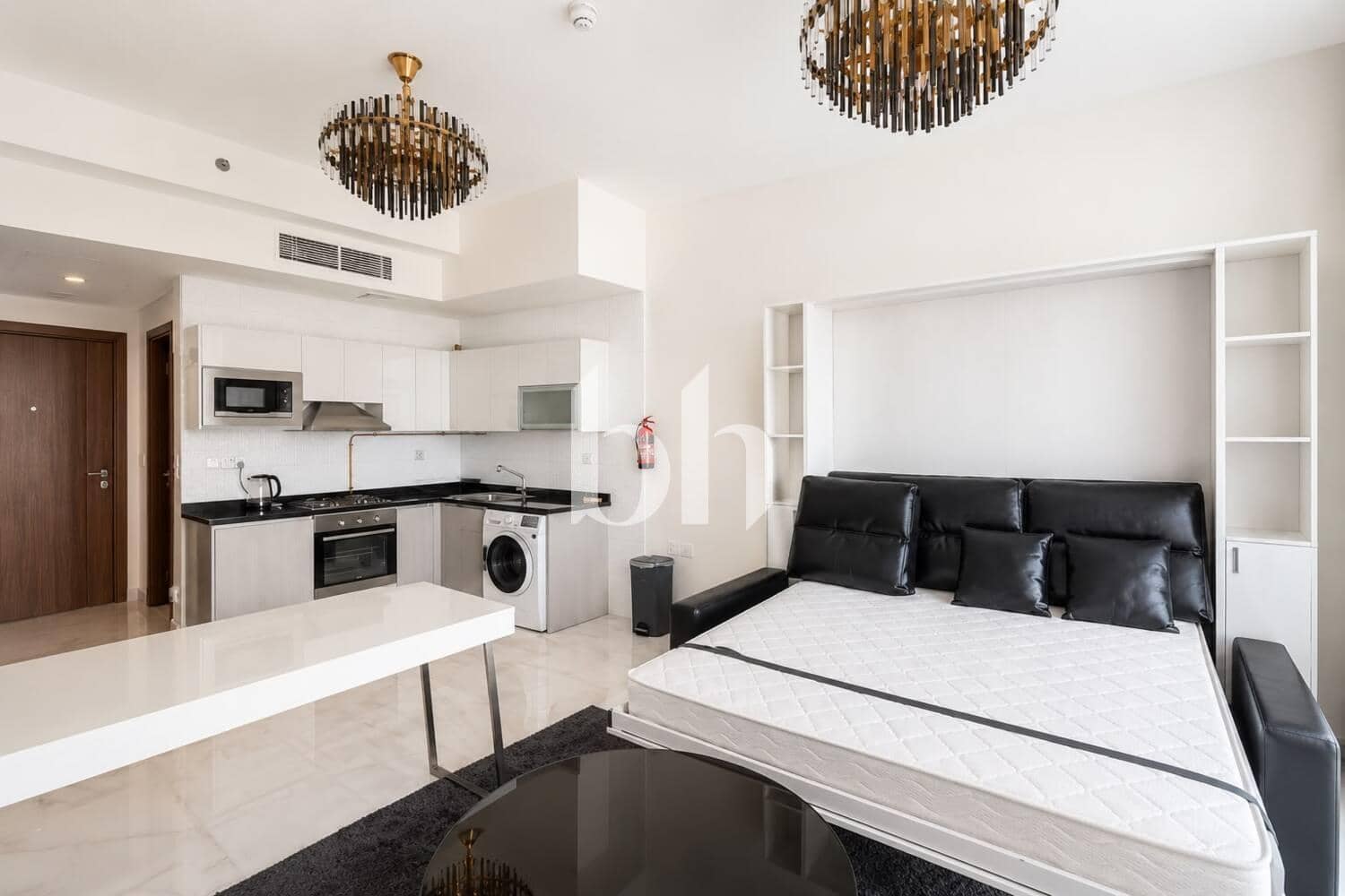 Studio Apartment in Bayz by Danube