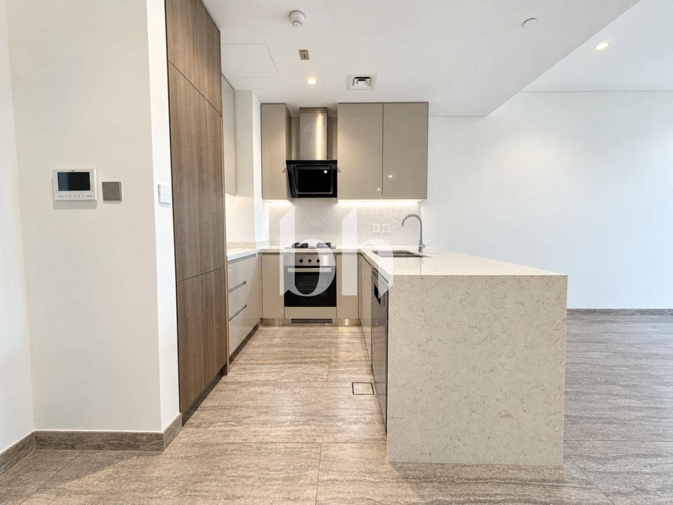 2 Bedroom Apartment in Peninsula One