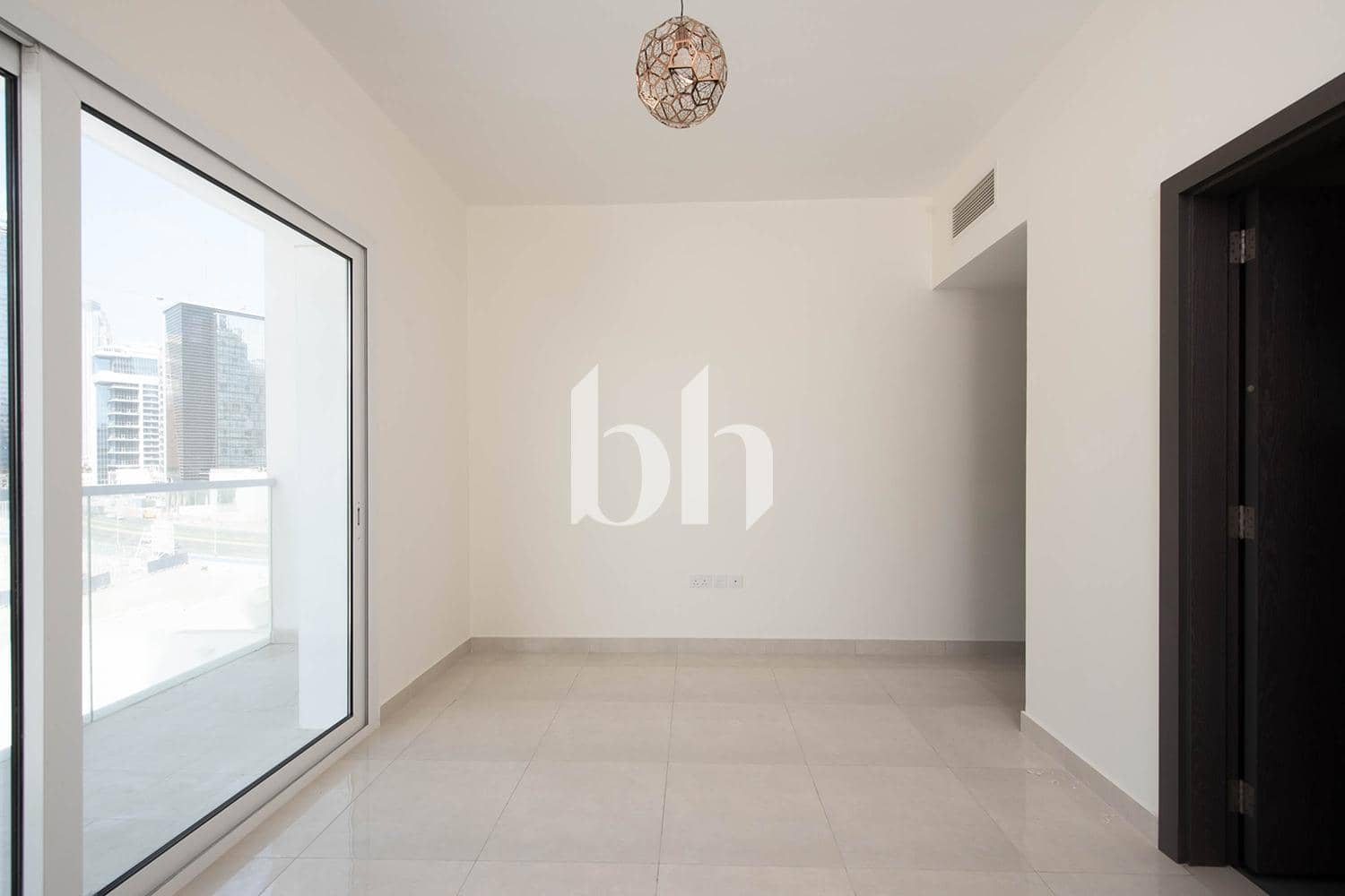 1 Bedroom Apartment in AG Tower - photo 2