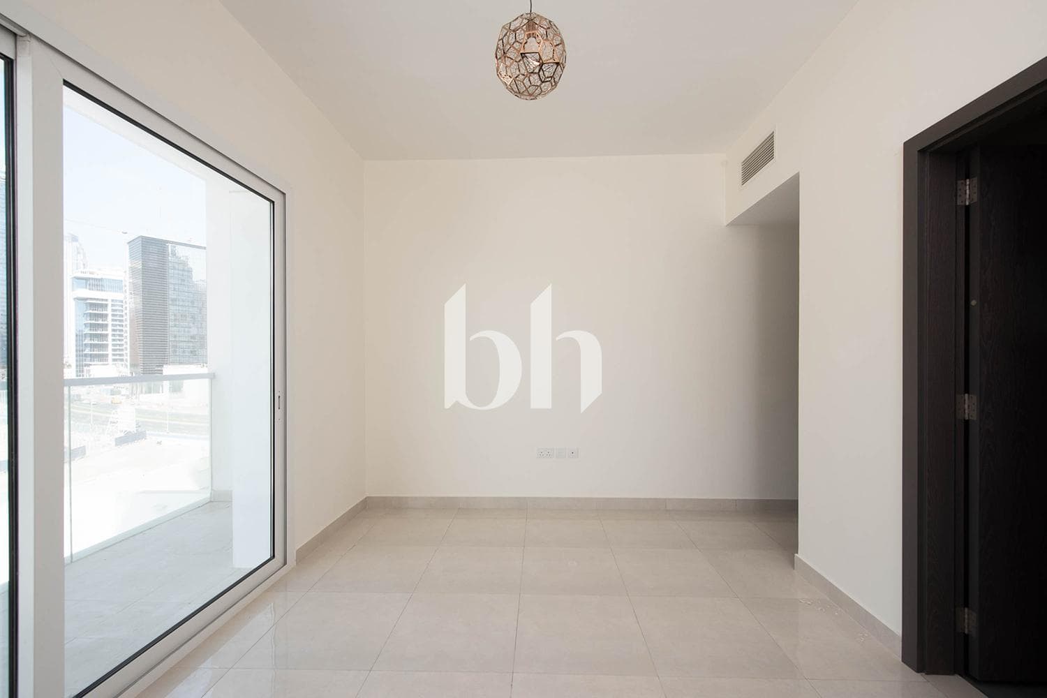1 Bedroom Apartment in AG Tower - photo 2