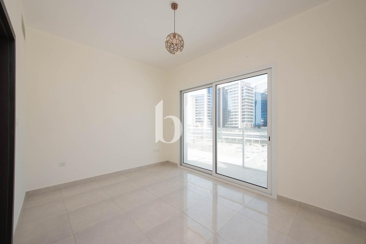 1 Bedroom Apartment in AG Tower
