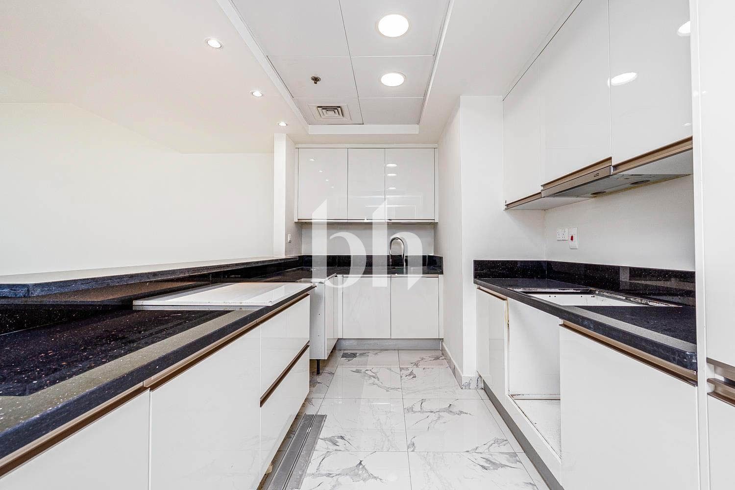 3 Bedroom Apartment in Meera - photo 2