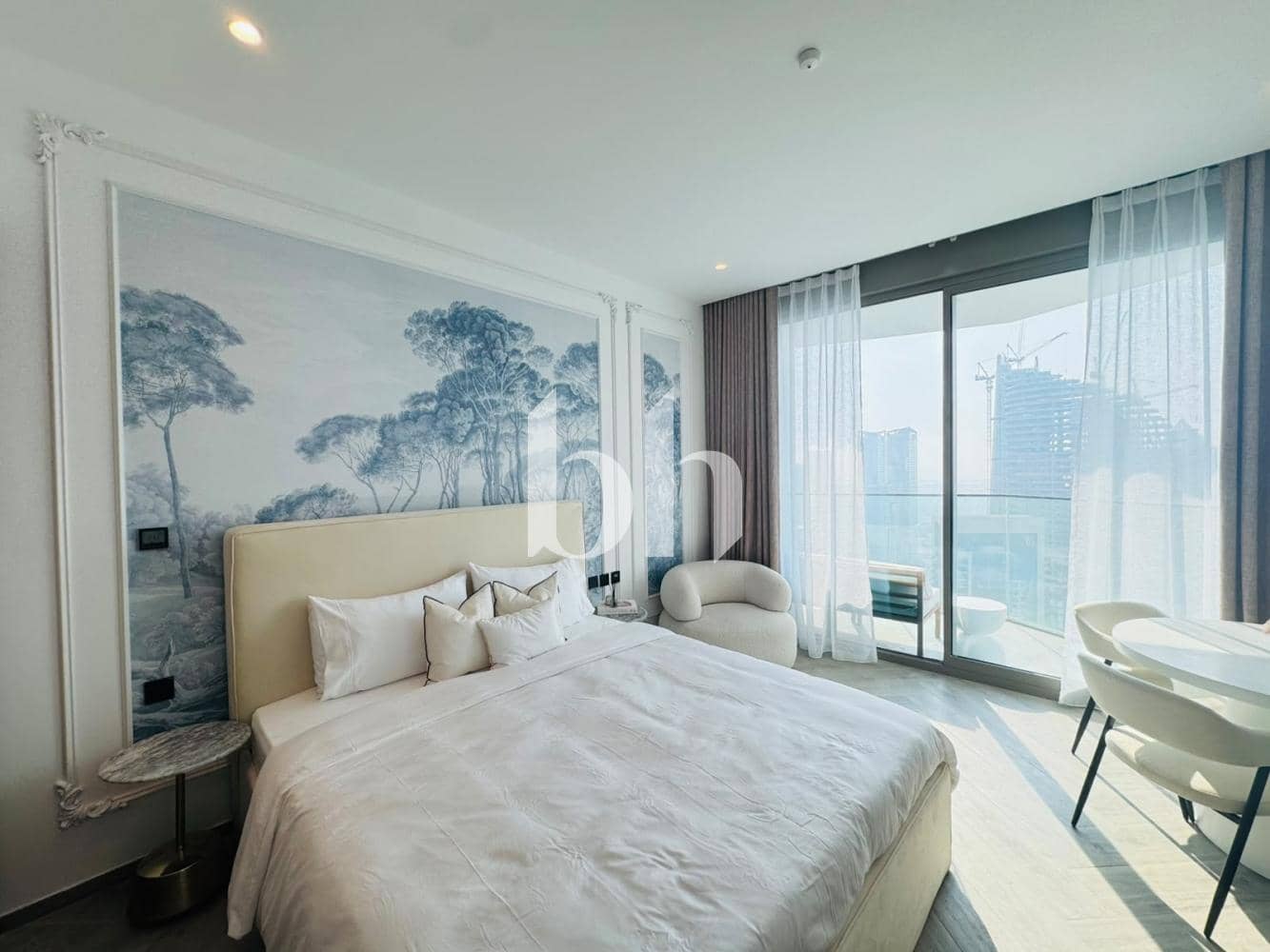 Studio Apartment in Peninsula Three - photo 1