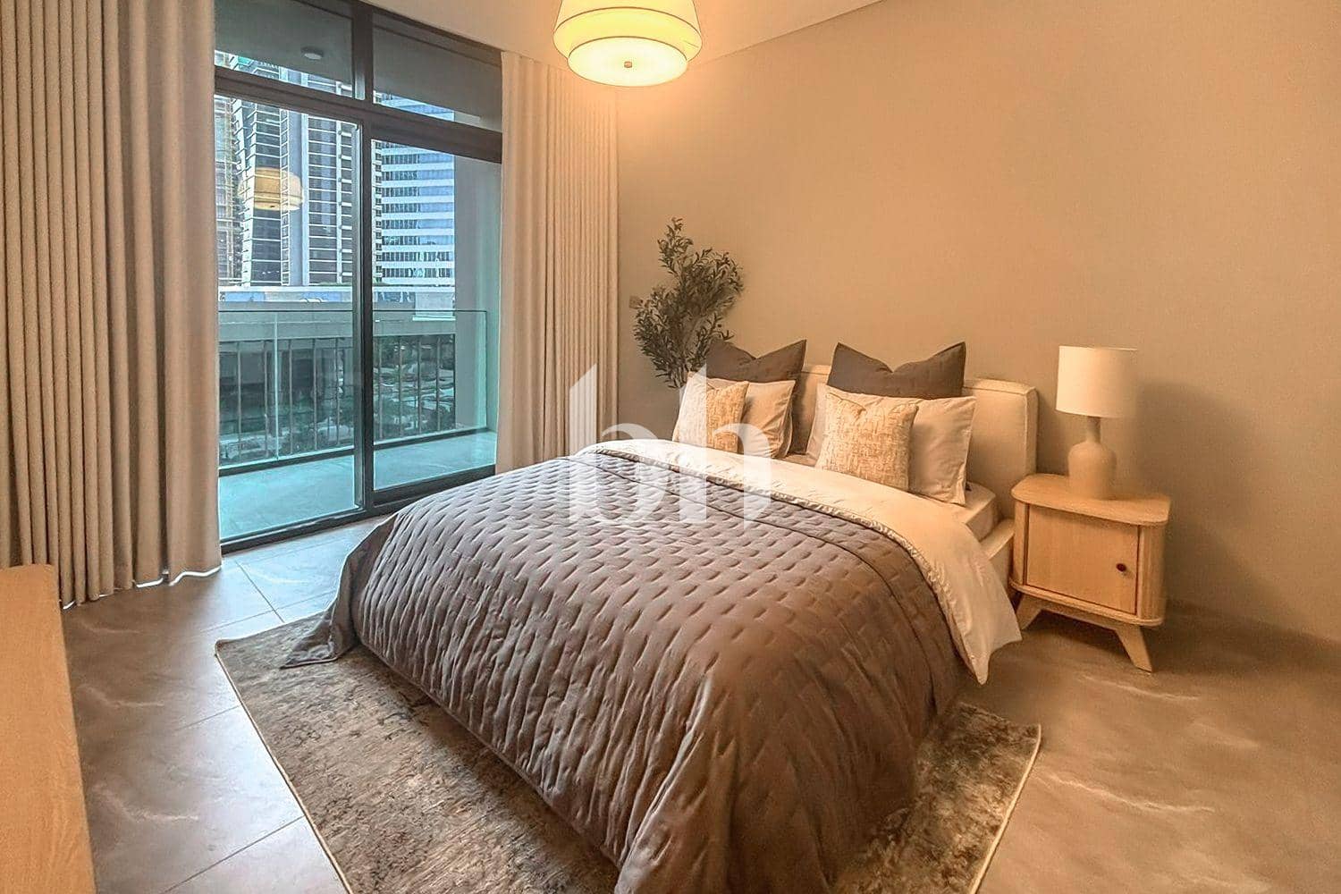 Studio Apartment in Peninsula Two - photo 1