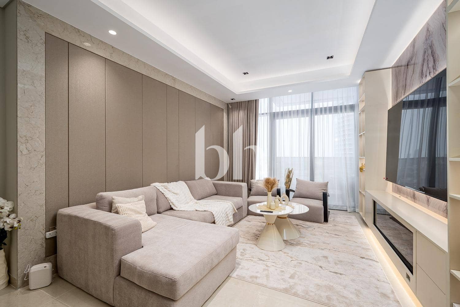 2 Bedroom Apartment in Nobles Tower
