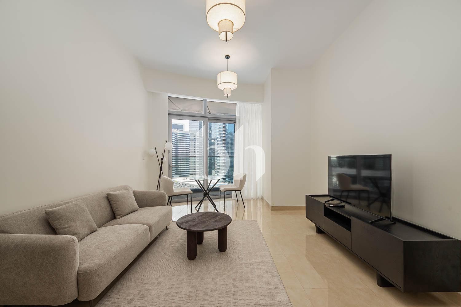 1 Bedroom Apartment in Imperial Avenue - photo 1