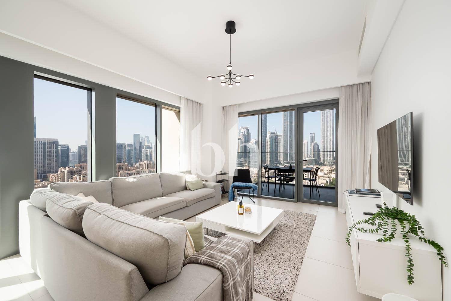 2 Bedroom Apartment in Burj Royale