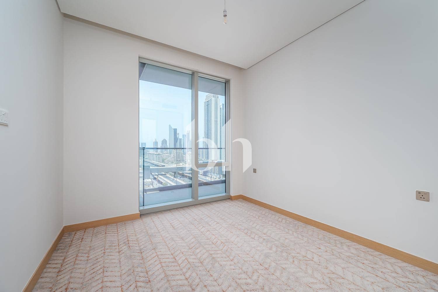 3 Bedroom Apartment in Vida Dubai Mall Tower 2 - photo 2