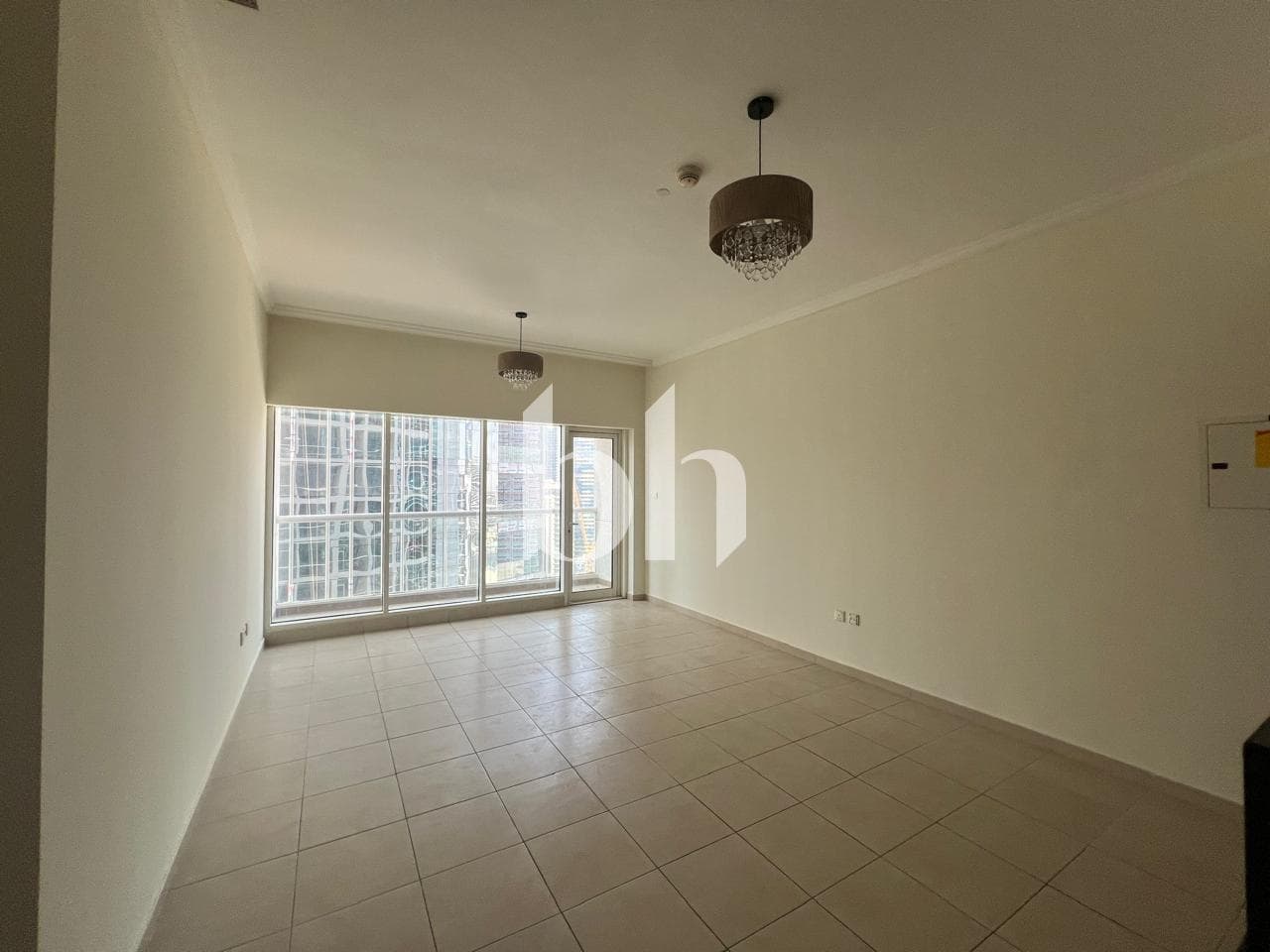 1 Bedroom Apartment in Burj Al Nujoom - photo 1