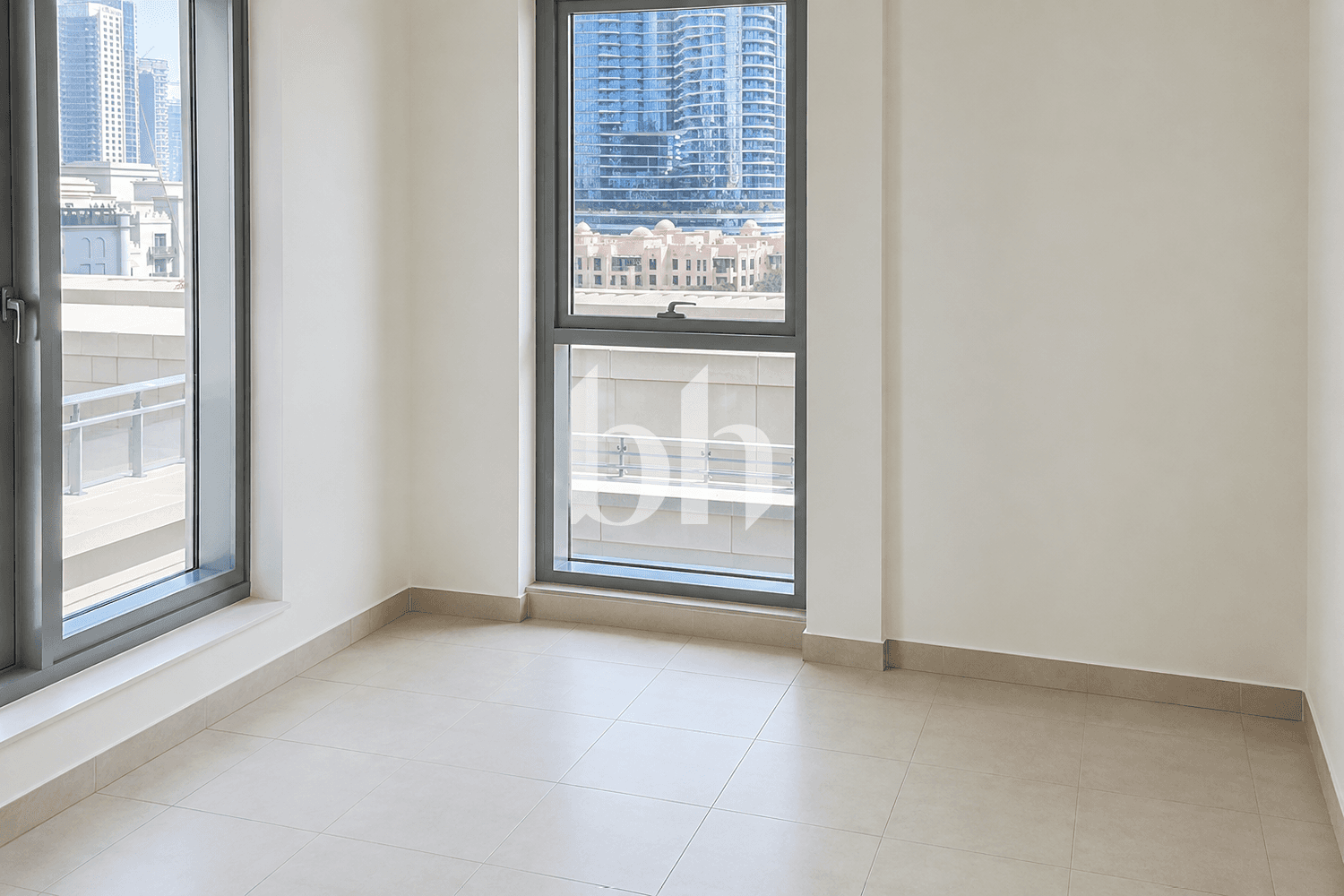 1 Bedroom Apartment in Boulevard Central Tower 2 - photo 2