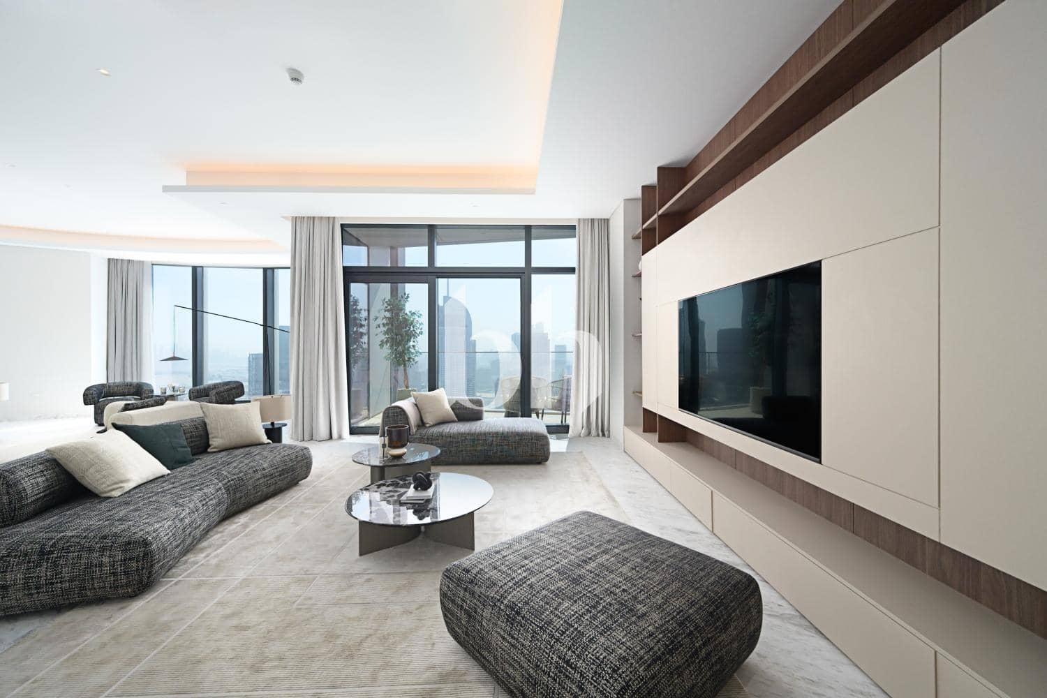 4 Bedroom Apartment in IL Primo