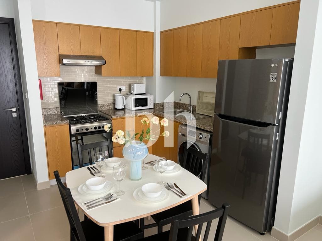 1 Bedroom Apartment in Bellevue Tower 2 - photo 2