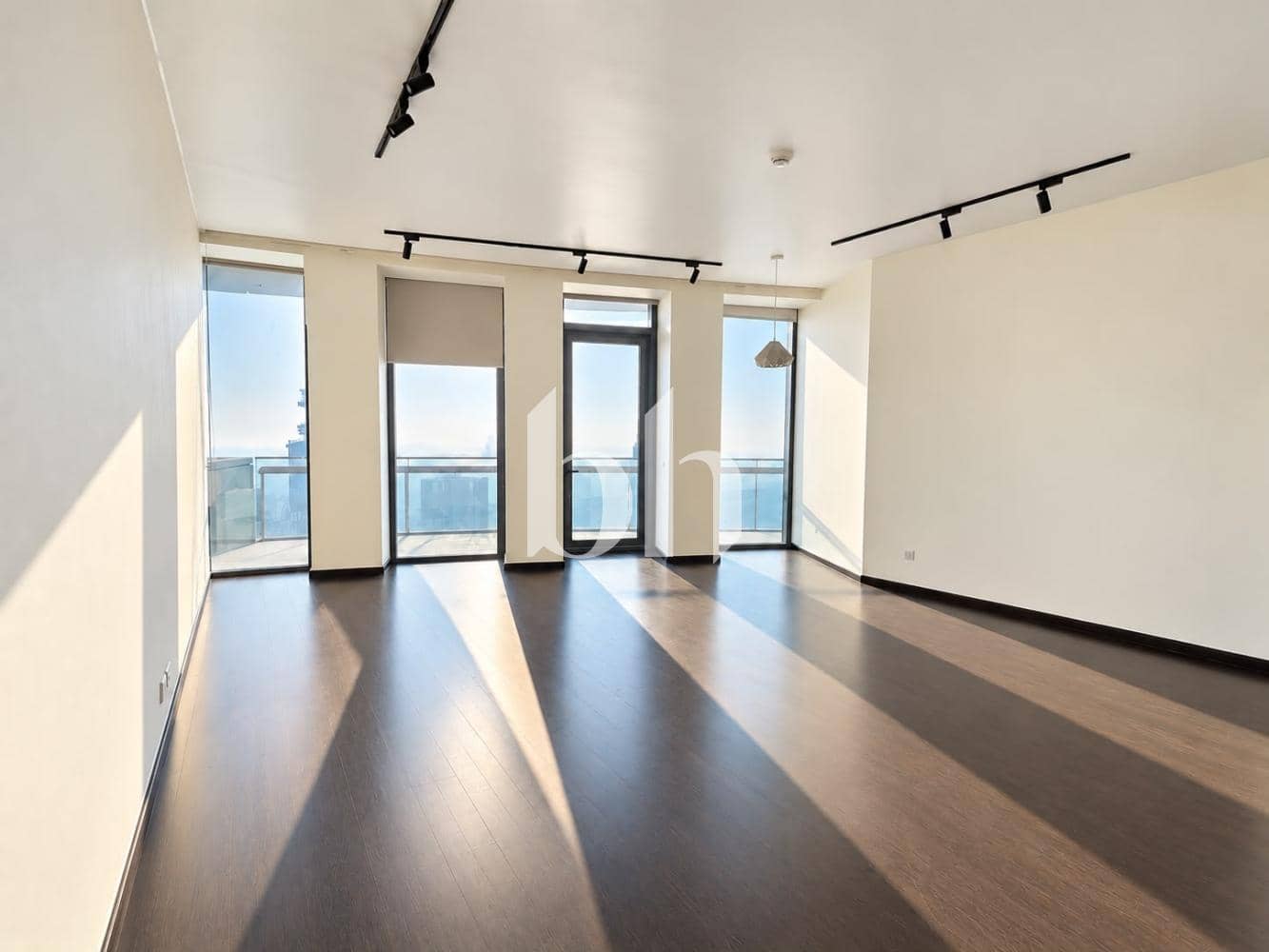 2 Bedroom Apartment in Burj Vista Tower 1 - photo 1