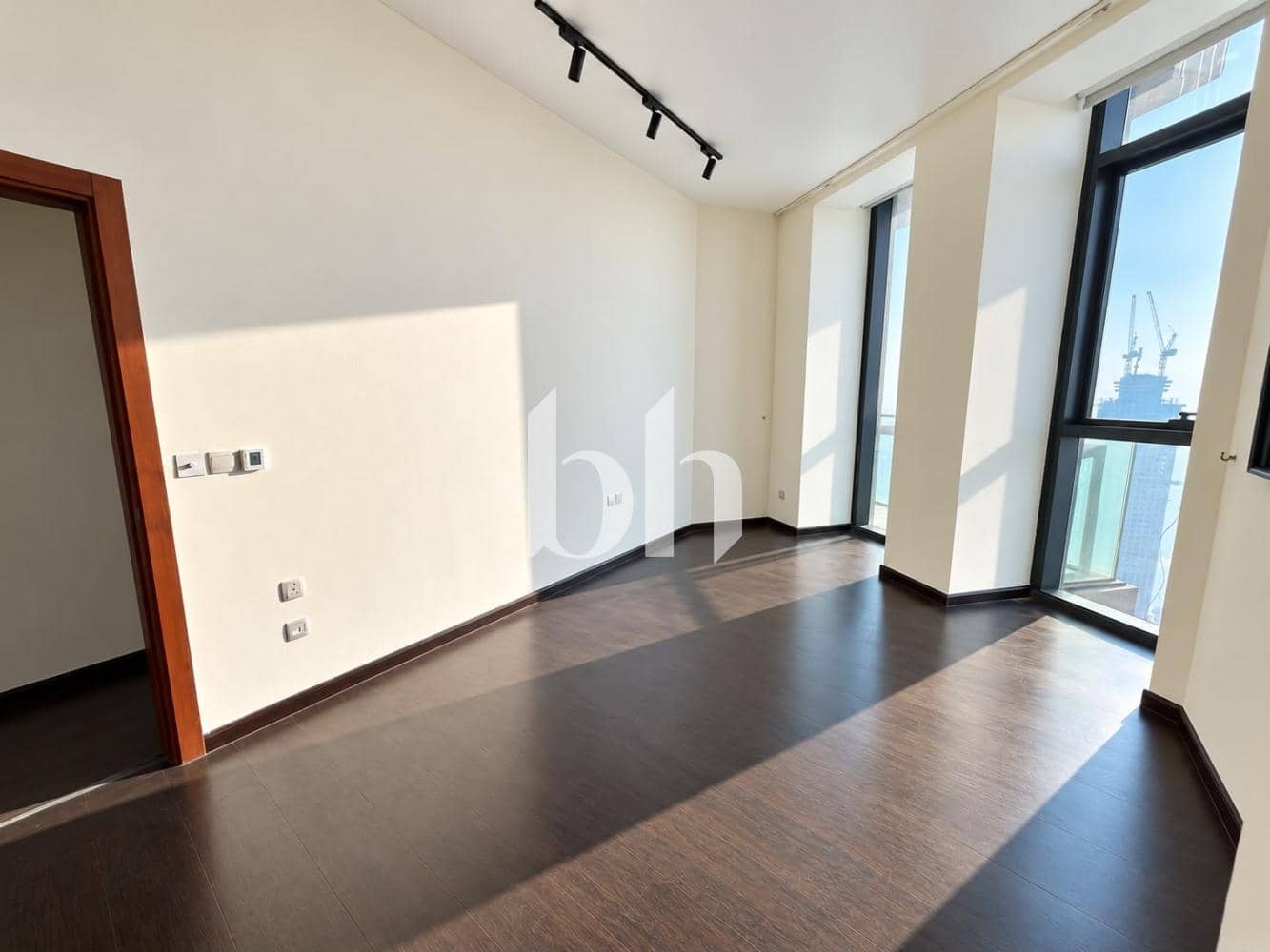 2 Bedroom Apartment in Burj Vista Tower 1 - photo 2