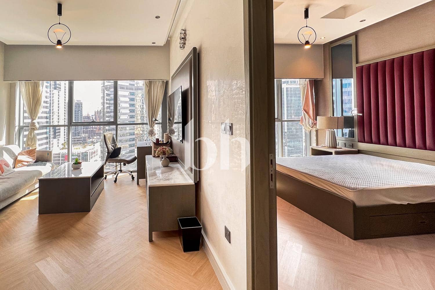 1 Bedroom Apartment in Bellevue Tower 2 - photo 1