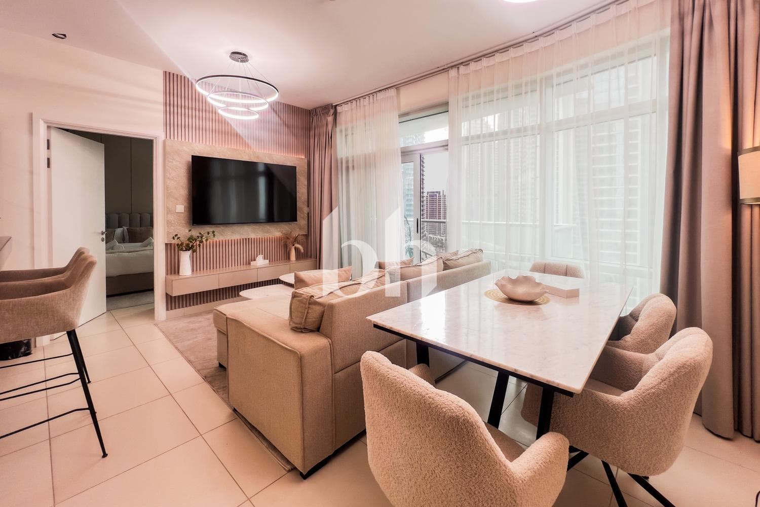 1 Bedroom Apartment in The Lofts West