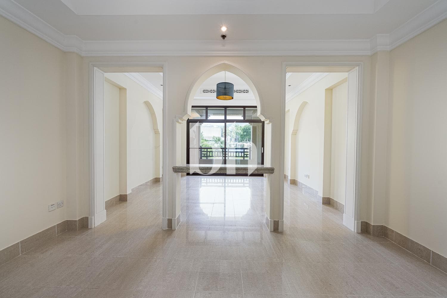 2 Bedroom Apartment in Tajer Residences - photo 2