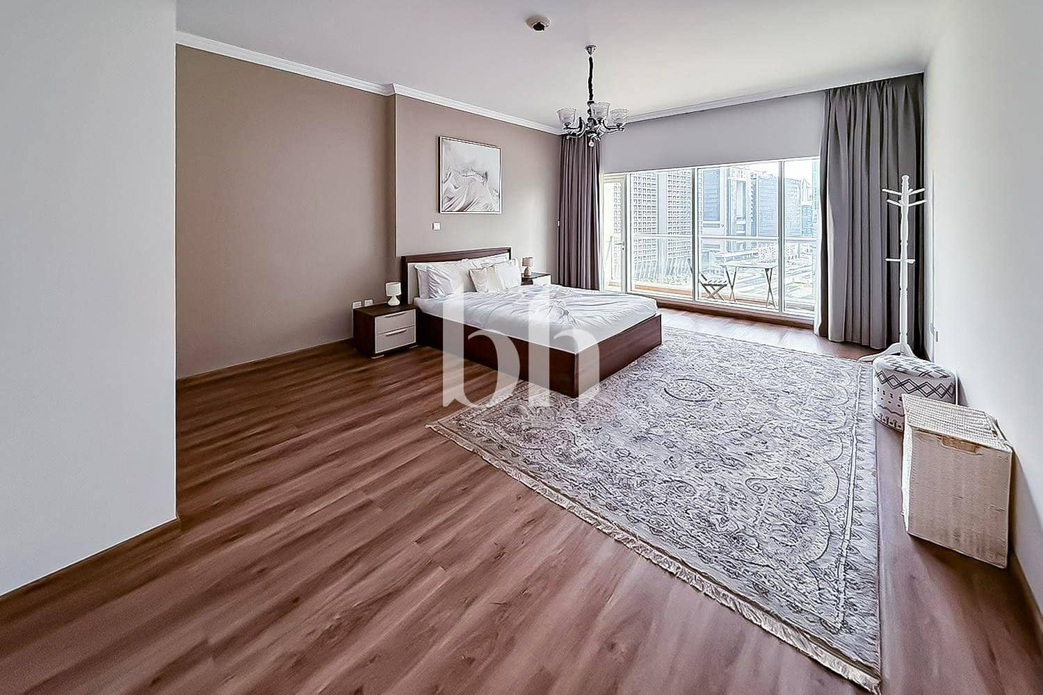 1 Bedroom Apartment in Burj Al Nujoom - photo 2