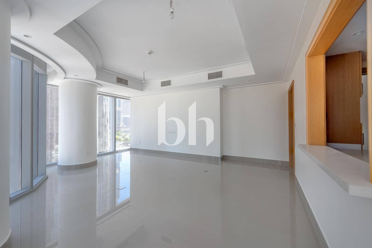 2 Bedroom Apartment in Opera Grand
