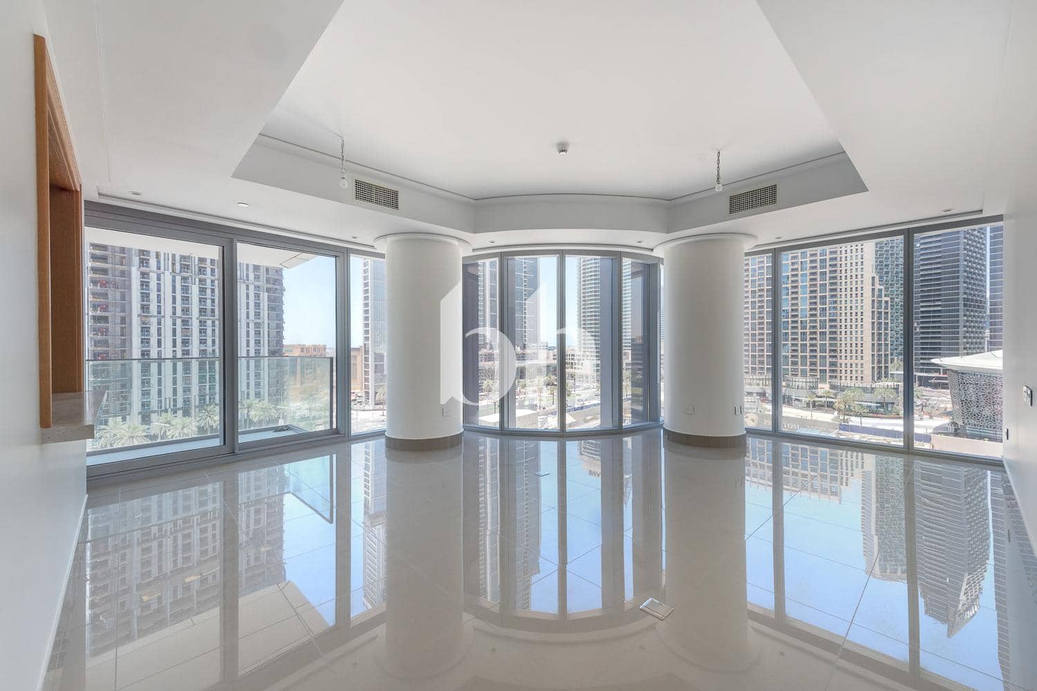 2 Bedroom Apartment in Opera Grand - photo 1