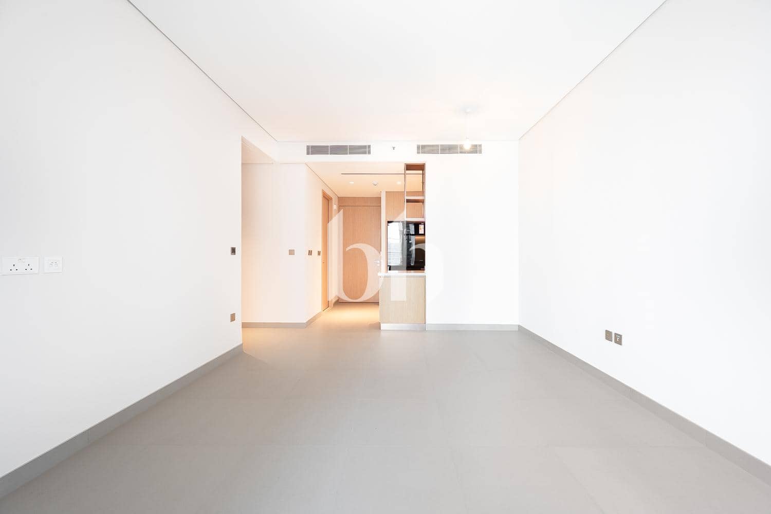 2 Bedroom Apartment in Vida Dubai Mall Tower 2 - photo 2