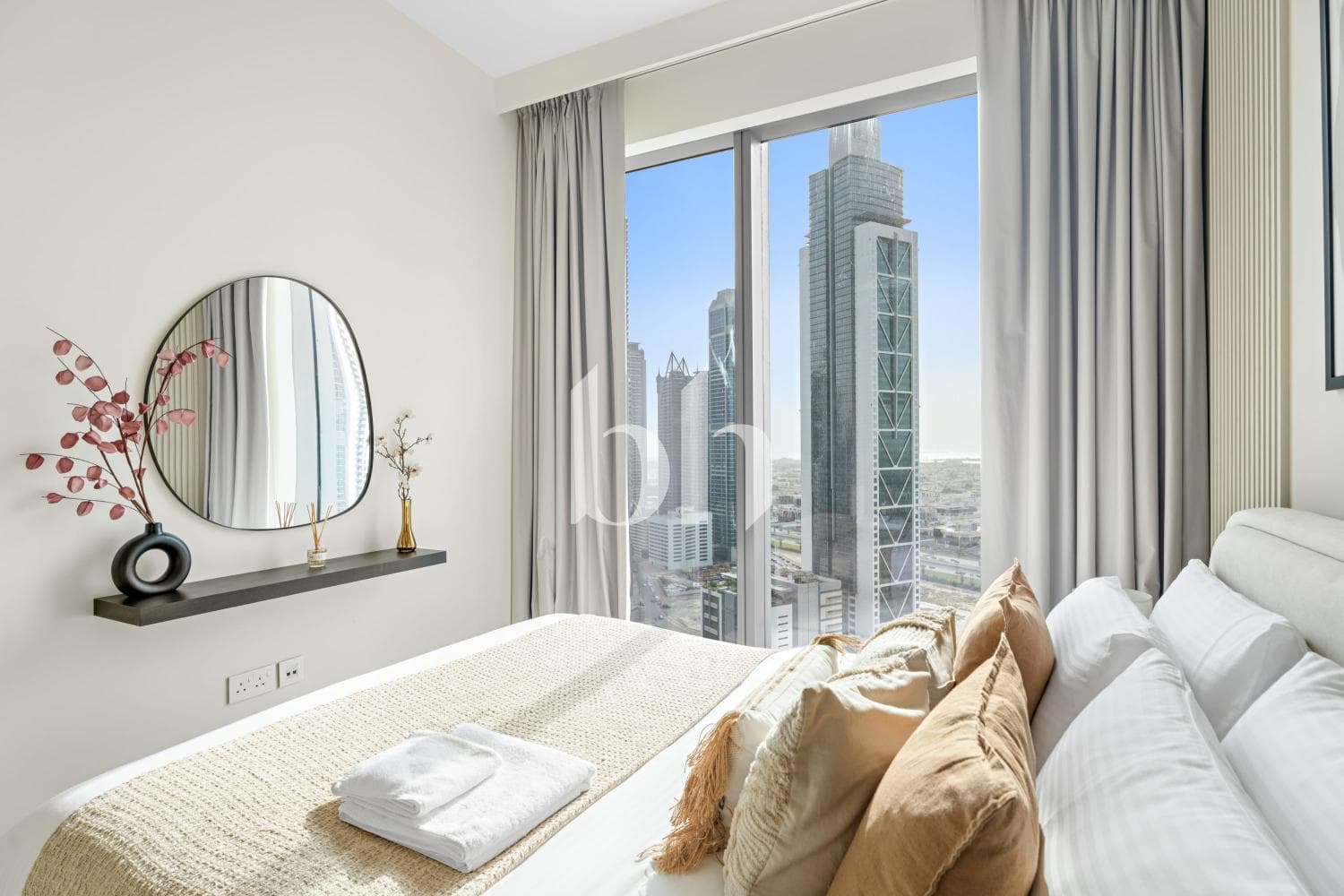 1 Bedroom Apartment in Forte 2 - photo 1