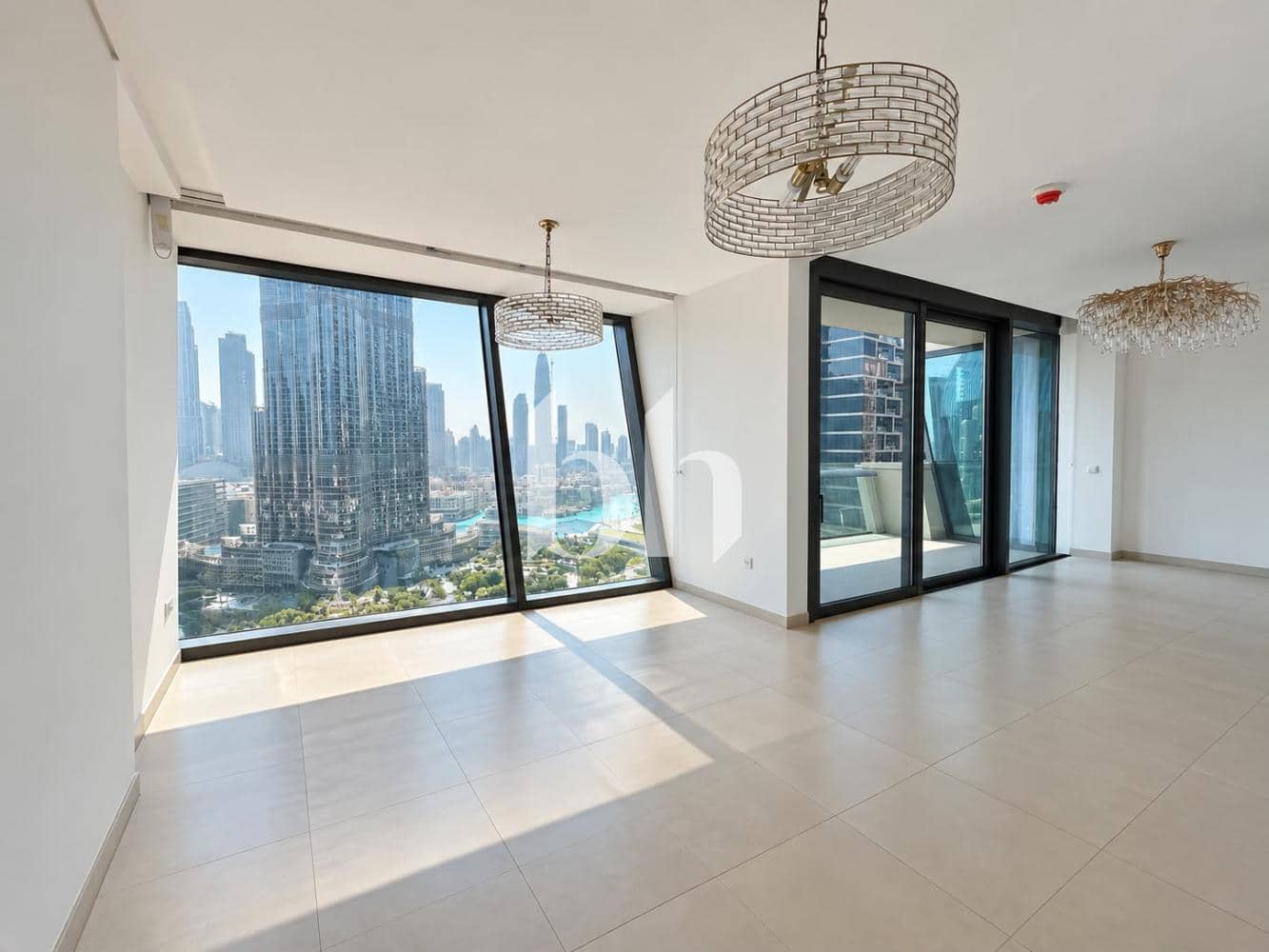 2 Bedroom Apartment in Burj Vista Tower 1 - photo 1