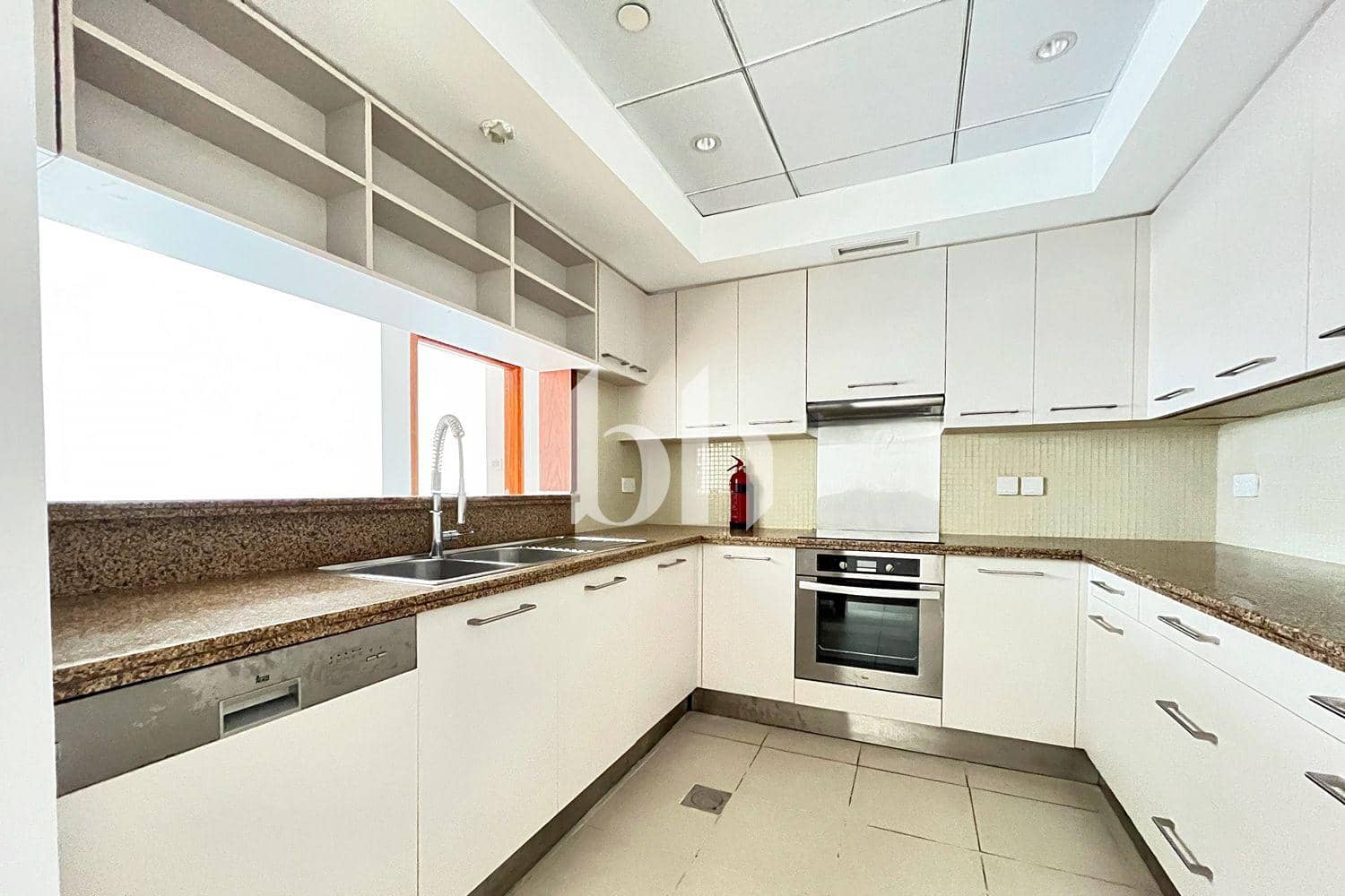 1 Bedroom Apartment in Boulevard Central Tower 1 - photo 2