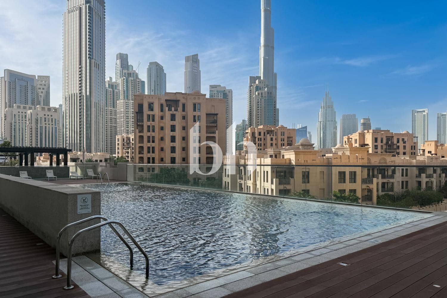 1 Bedroom Apartment in Bellevue Tower 1