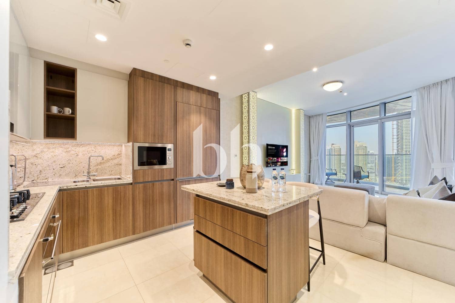 3 Bedroom Apartment in Imperial Avenue - photo 2