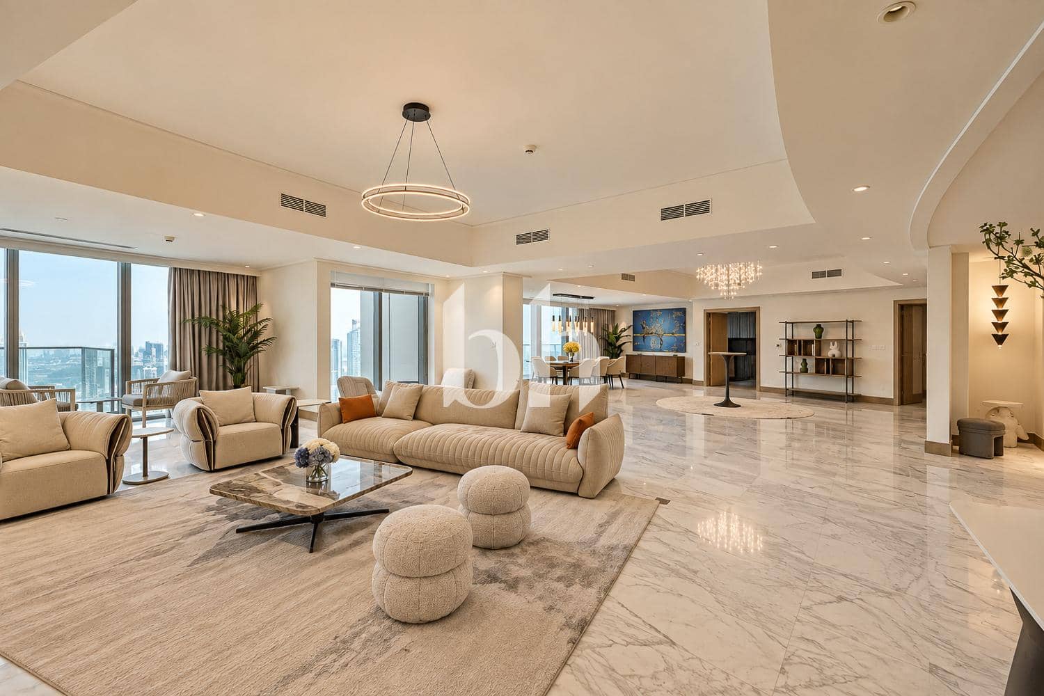 5 Bedroom Apartment in Opera Grand