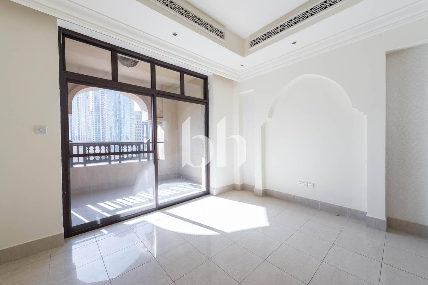 1 Bedroom Apartment in Tajer Residences - photo 2