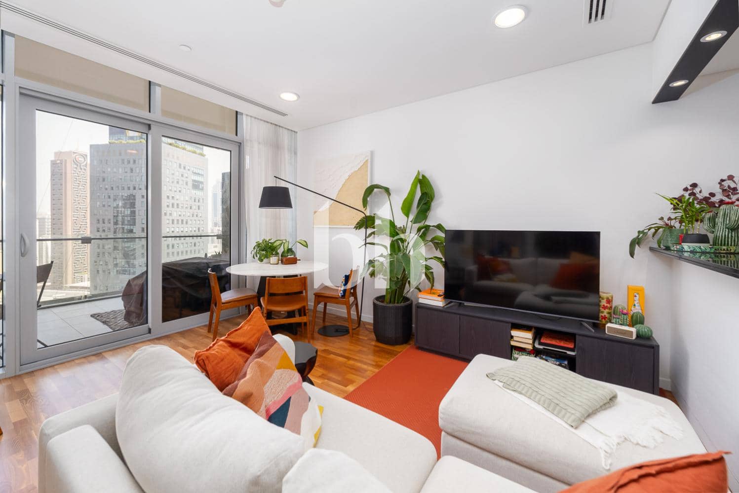 1 Bedroom Apartment in Burj Daman