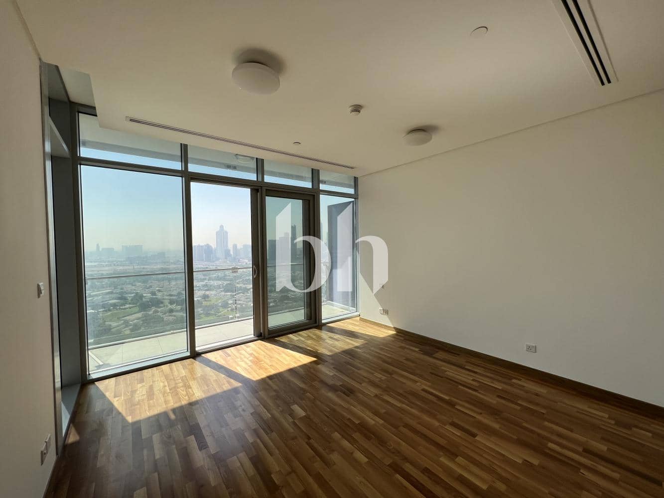 1 Bedroom Apartment in Burj Daman - photo 1