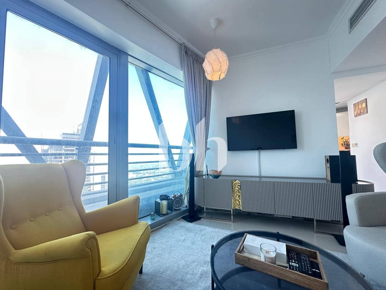 1 Bedroom Apartment in Park Tower B