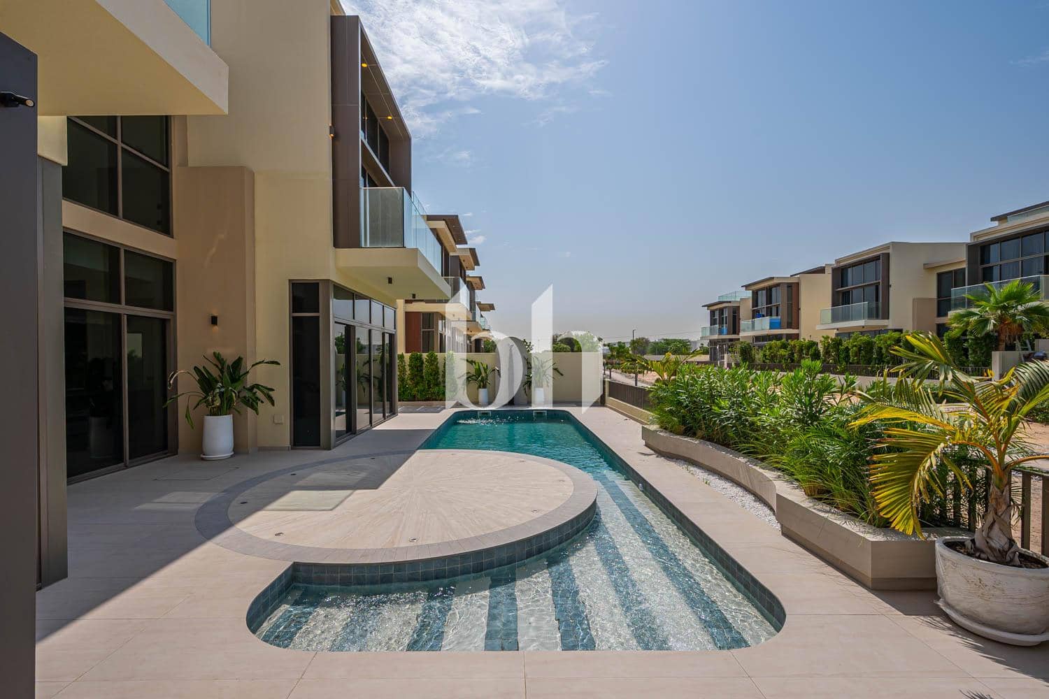 5 Bedroom Villa in Golf Place 2 - photo 1