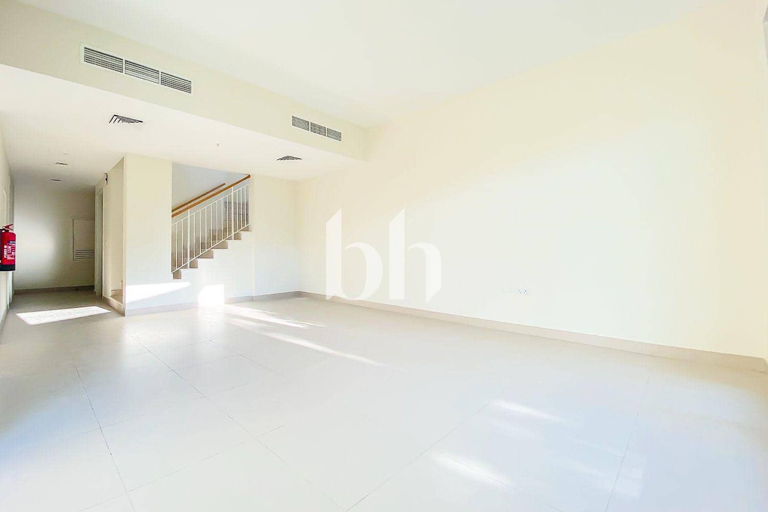 3 Bedroom Townhouse in Maple 2, Maple at Dubai Hills Estate - photo 2