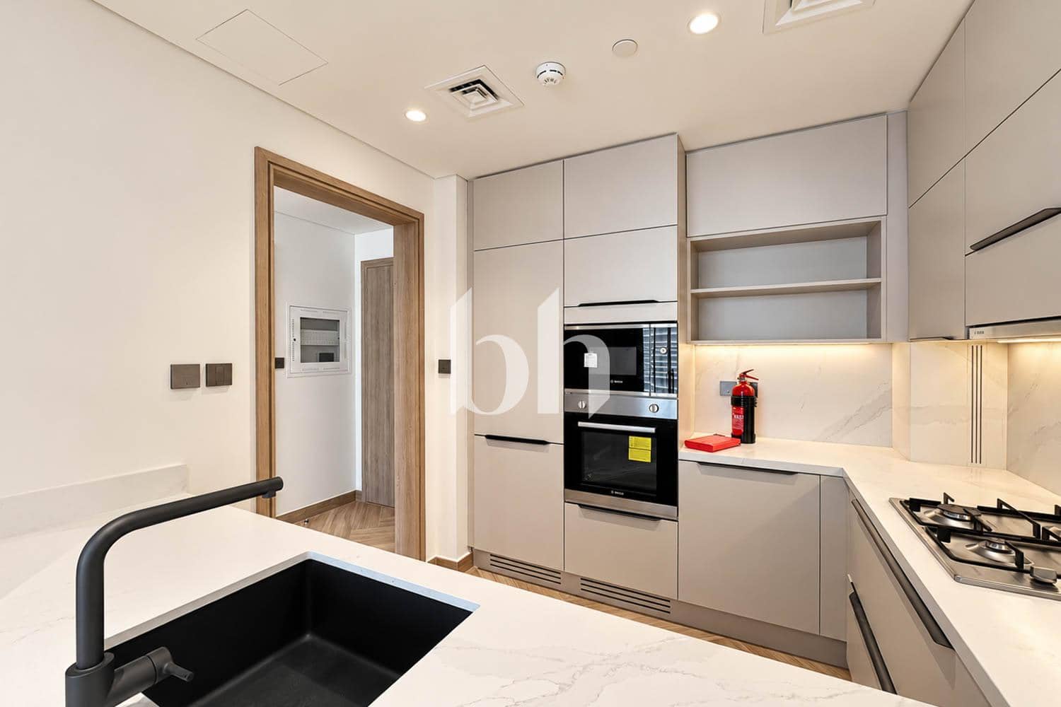 1 Bedroom Apartment in 399 Hills Park A