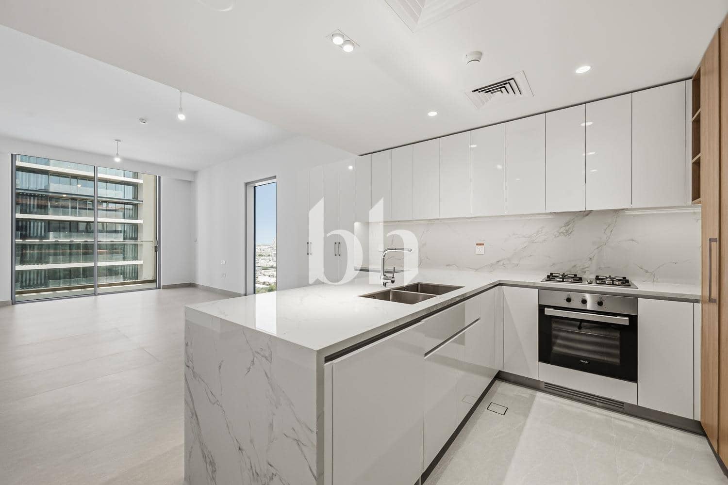 2 Bedroom Apartment in Ellington House II