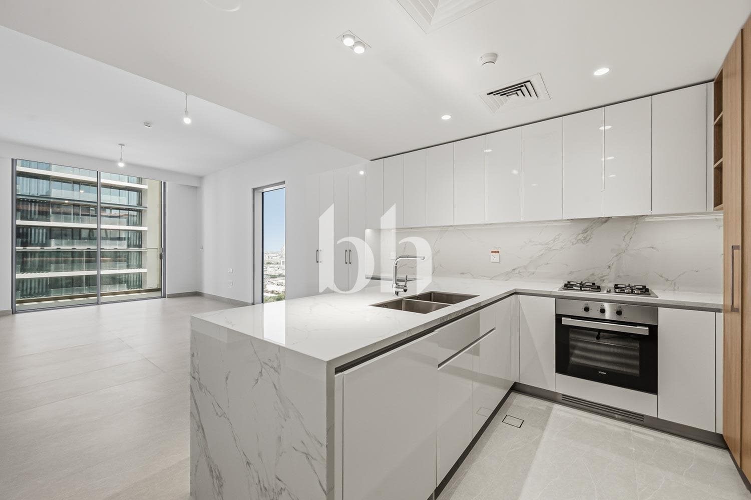 2 Bedroom Apartment in Ellington House II