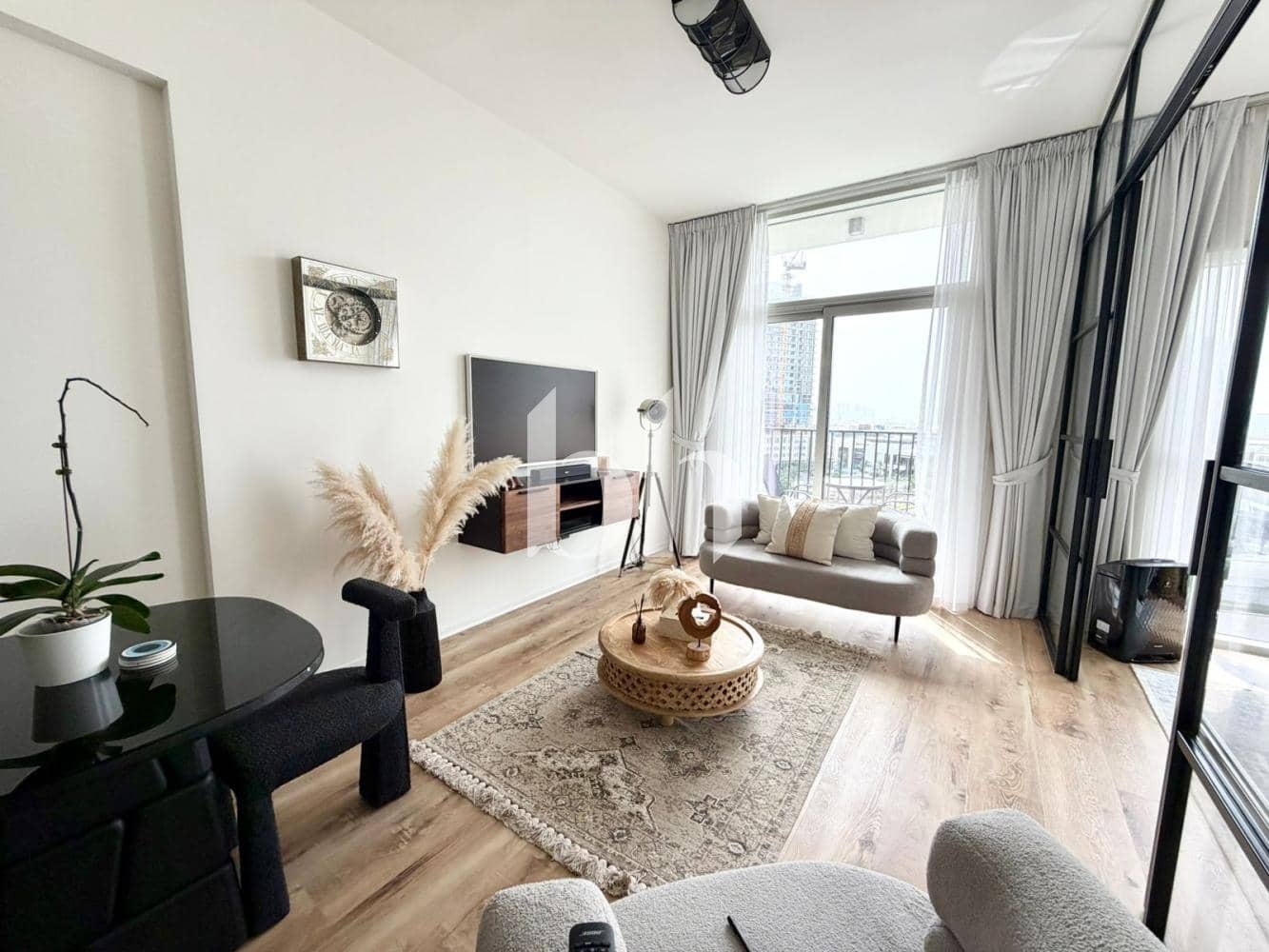2 Bedroom Apartment in Collective Tower 2