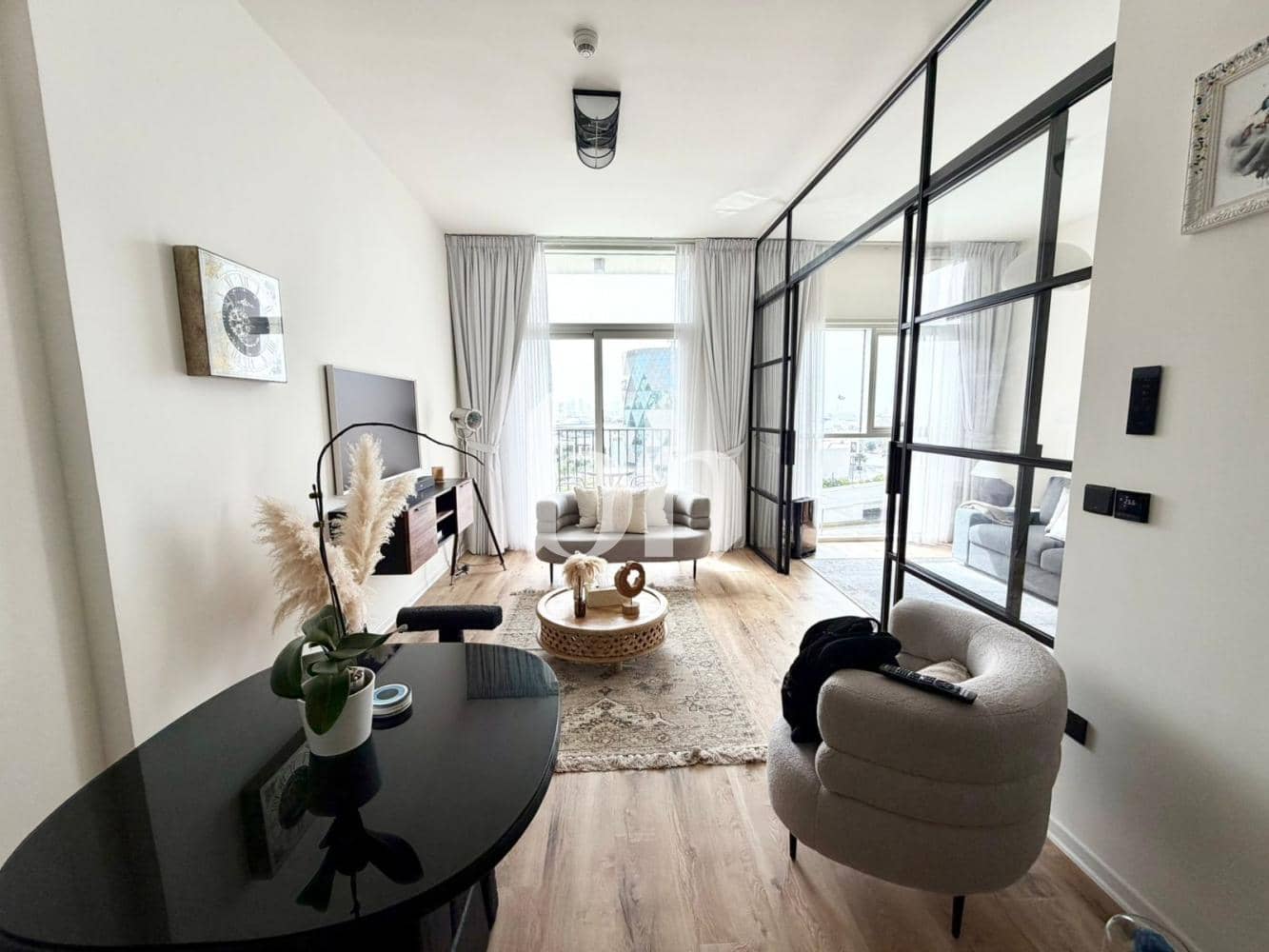 2 Bedroom Apartment in Collective Tower 2 - photo 2