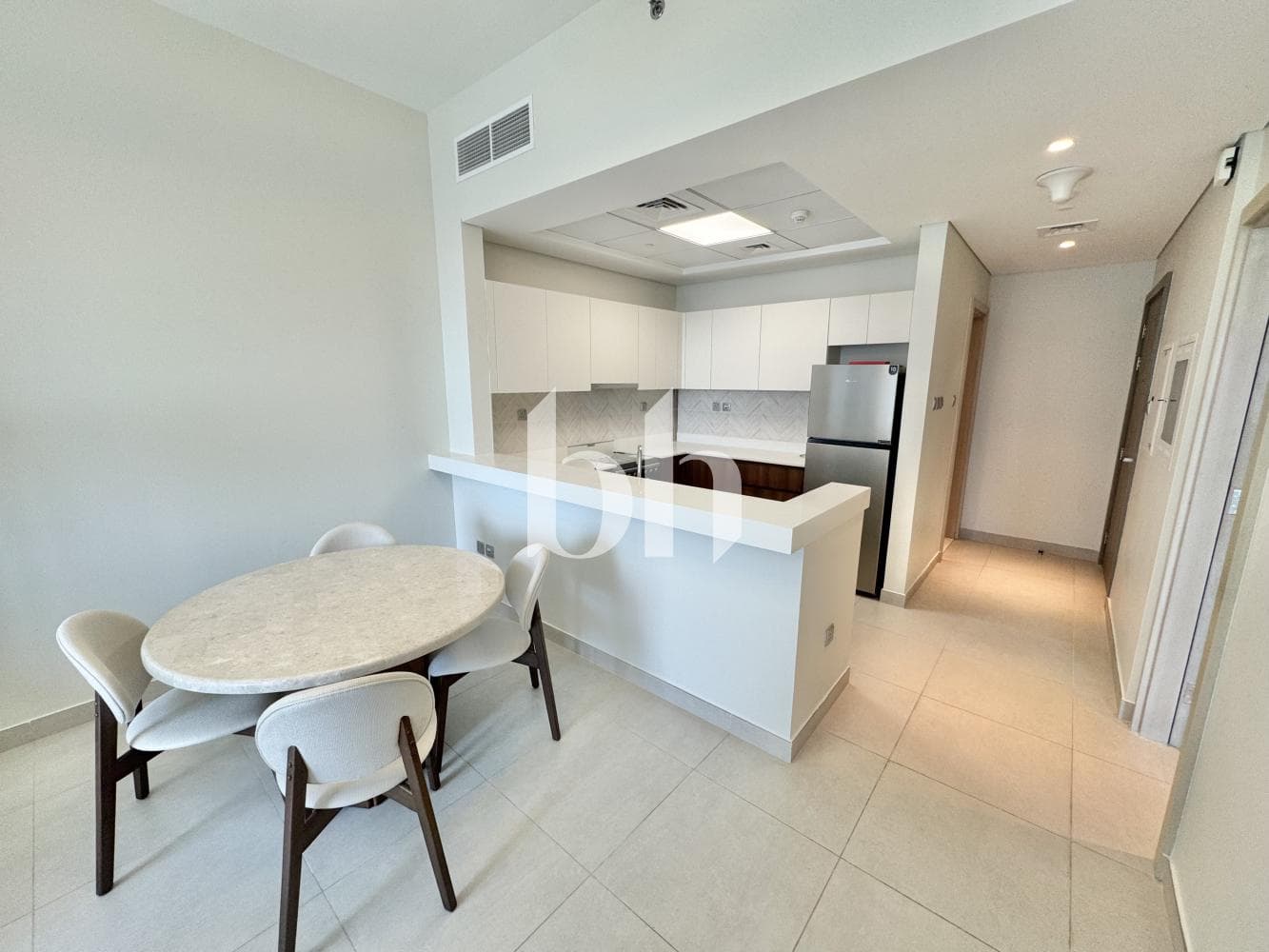 1 Bedroom Apartment in Sway Residences - photo 2