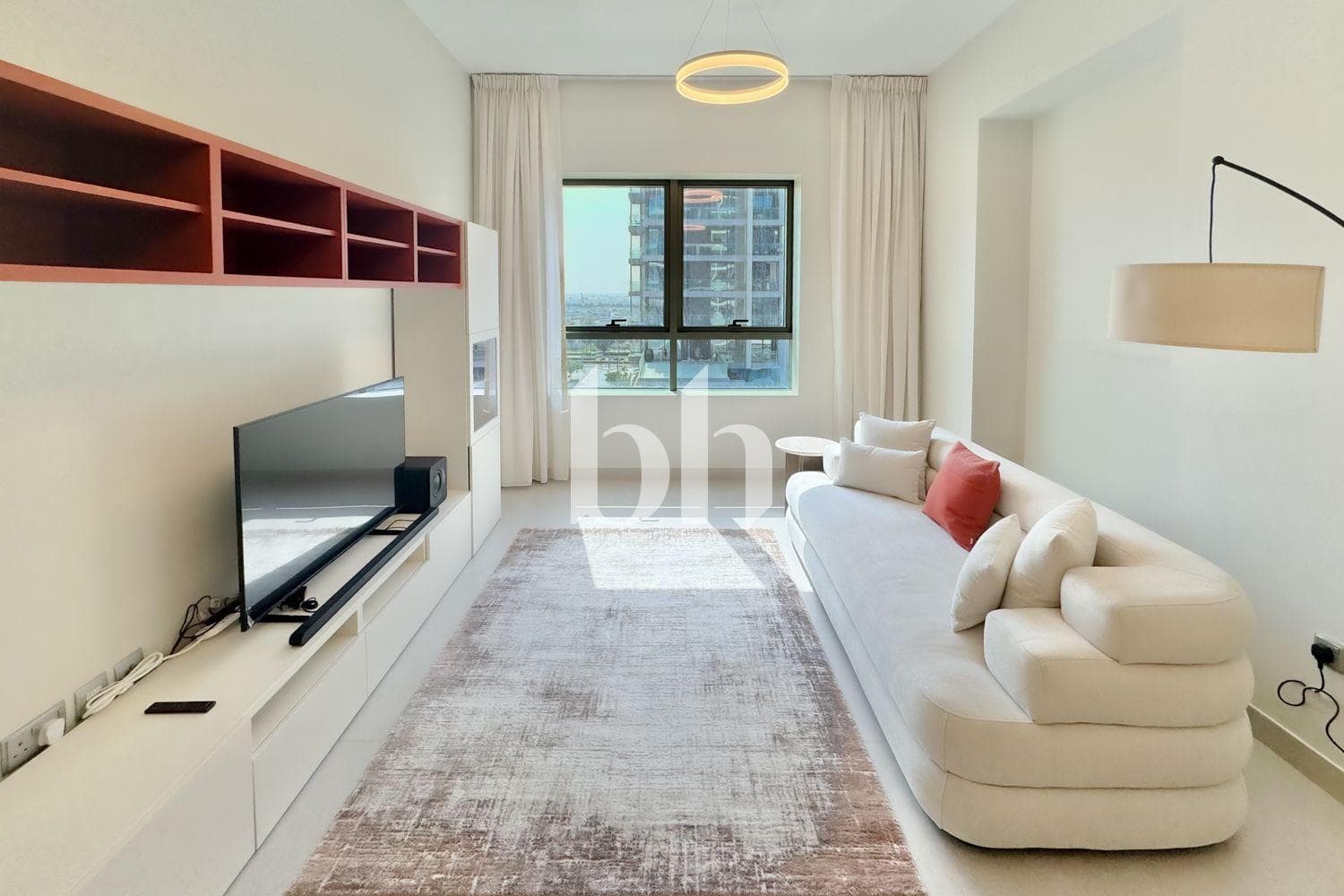 1 Bedroom Apartment in Sway Residences - photo 1