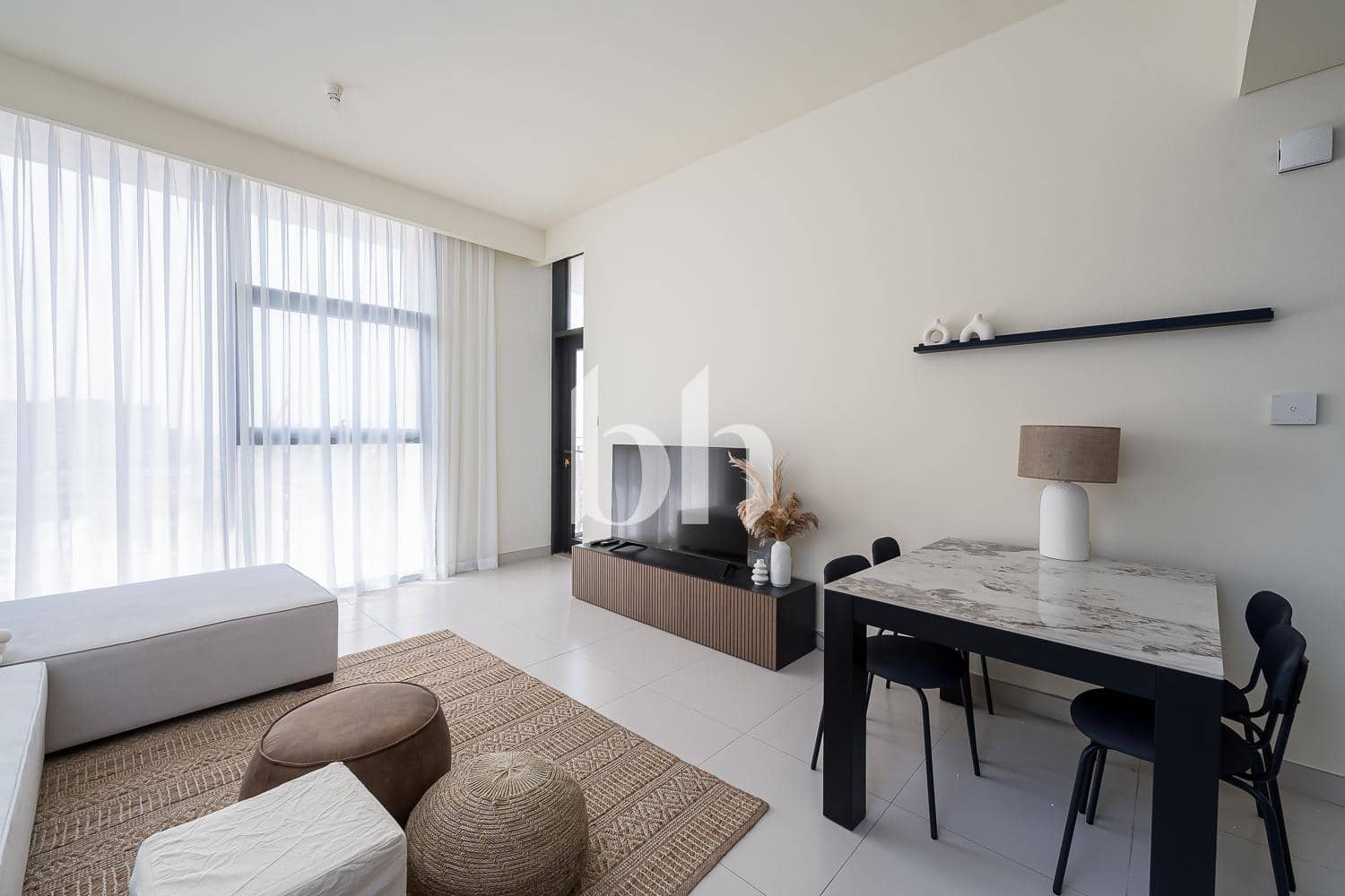 1 Bedroom Apartment in Park Point Building C - photo 1