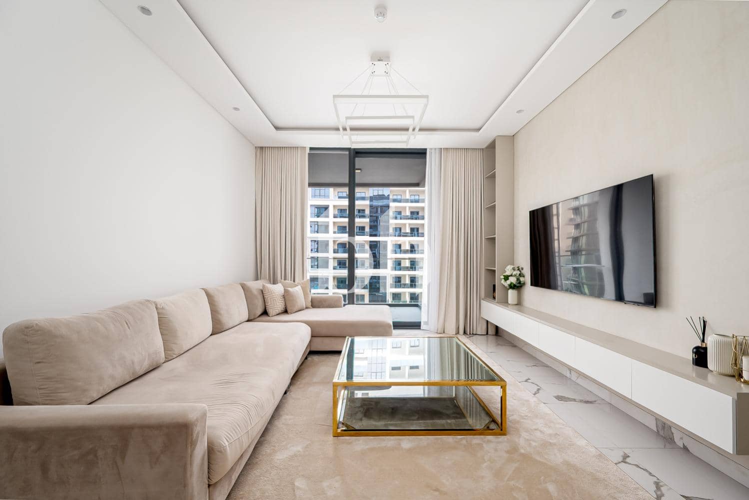 2 Bedroom Apartment in Pinnacle - photo 1