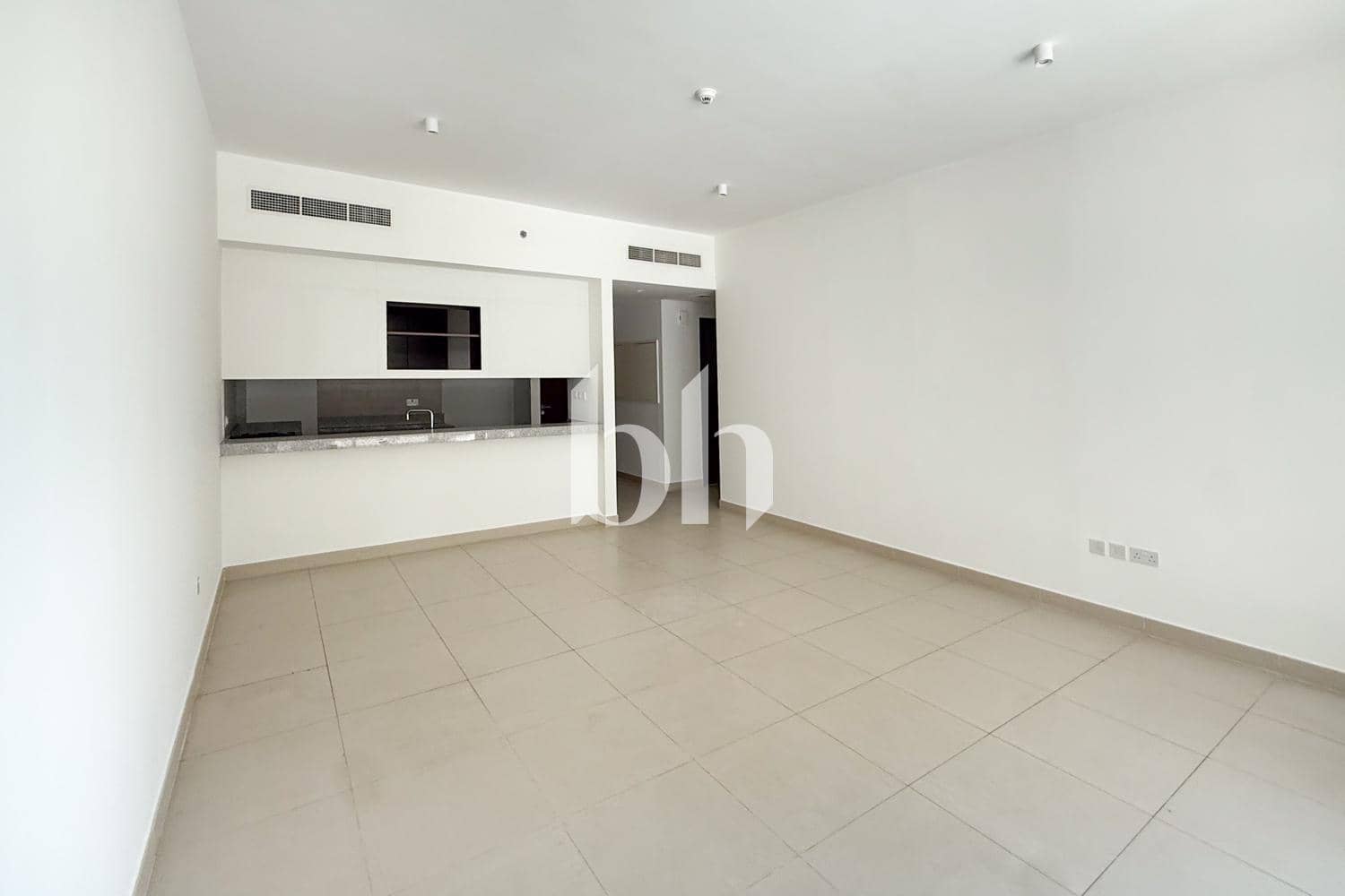 2 Bedroom Apartment in Acacia B