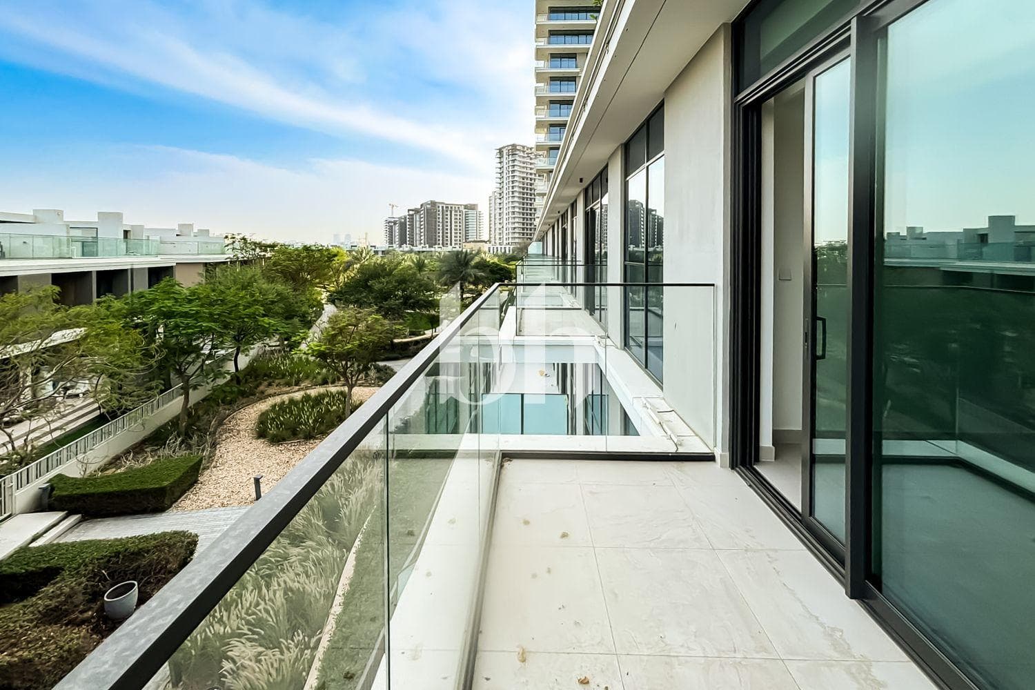 1 Bedroom Apartment in Golf Grand