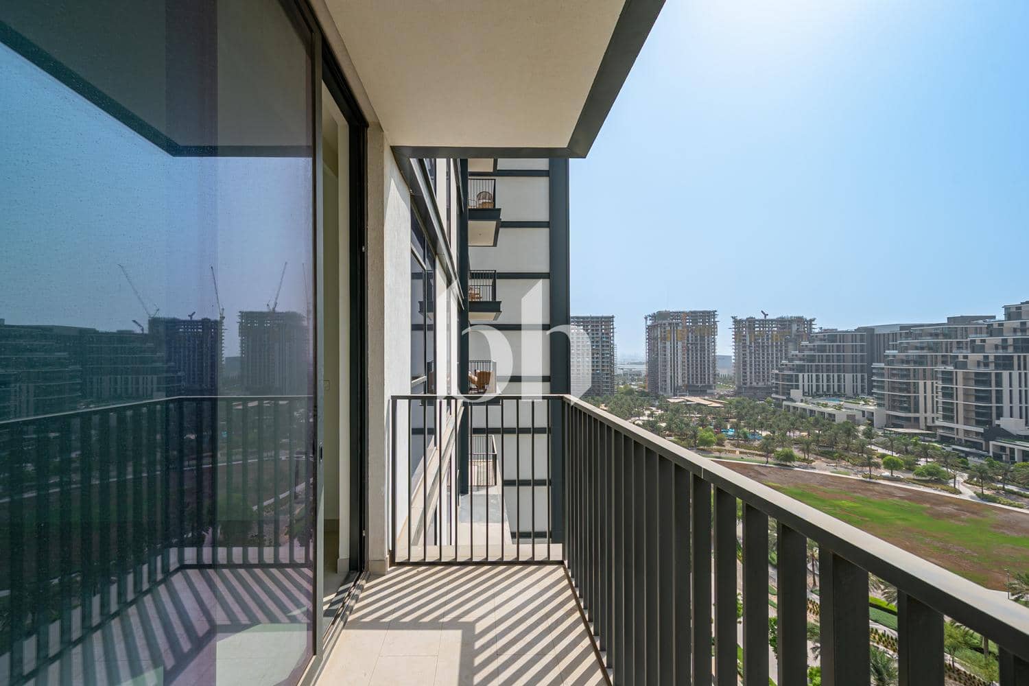 3 Bedroom Apartment in Lime Gardens - photo 1