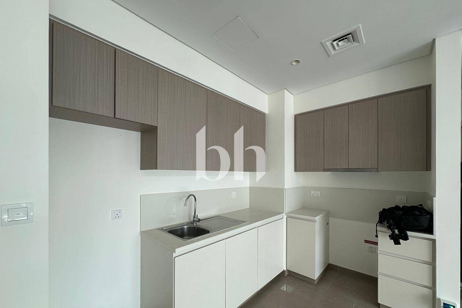 1 Bedroom Apartment in Park Heights 2 Tower 1 - photo 2